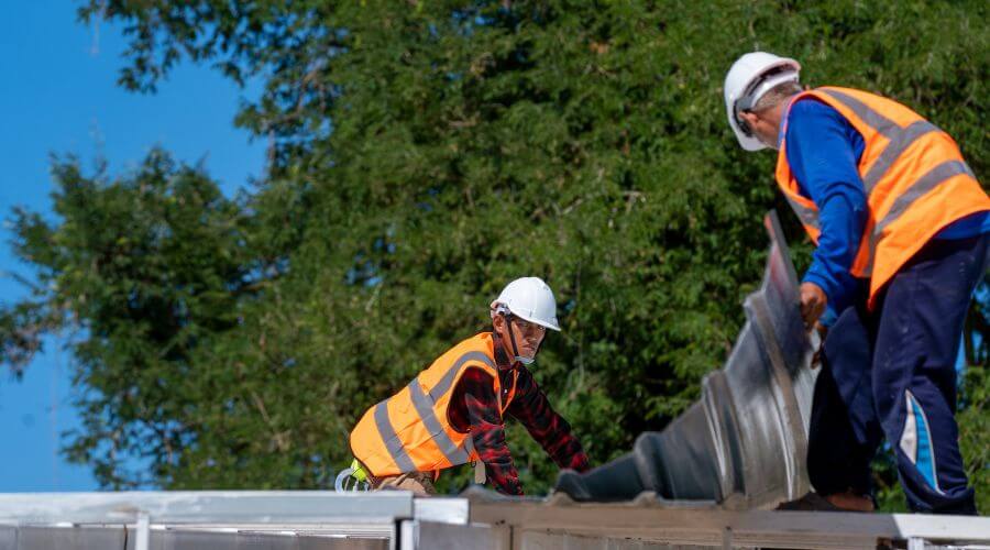 Expert flood damage restoration services in West Suffield, CT